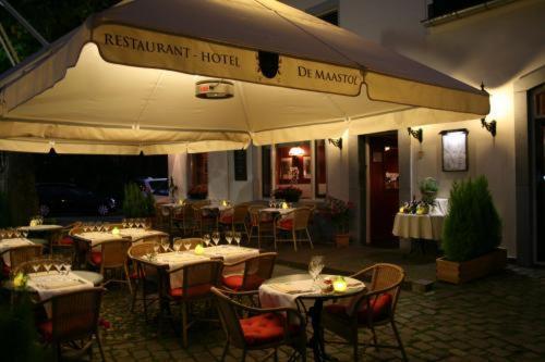 Hotel Restaurant Hestia Eijsden Exterior photo